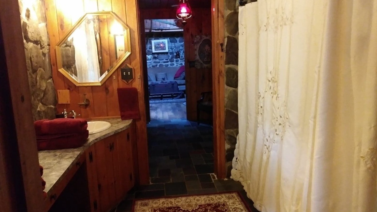 Photo of Bathroom in Webster Crossing