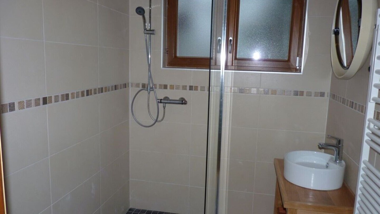Photo of Bathroom in Fays