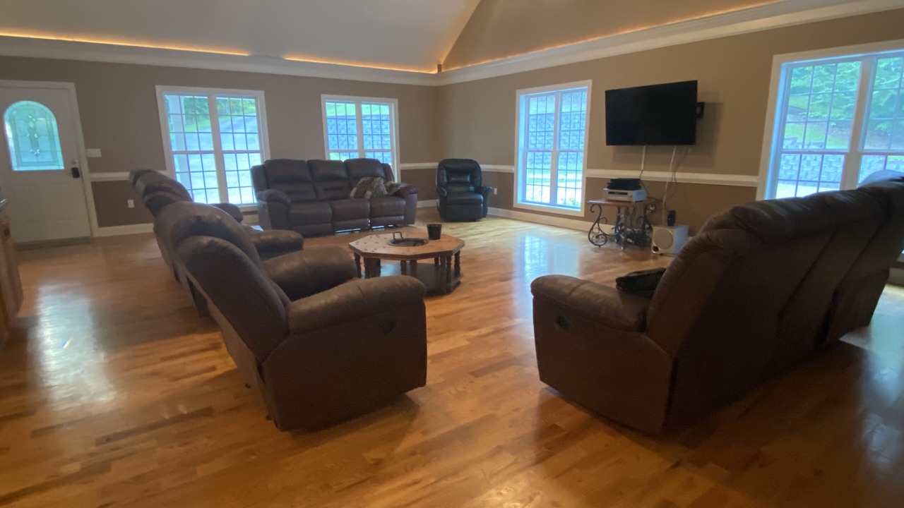 Photo of Livingroom in Wedowee
