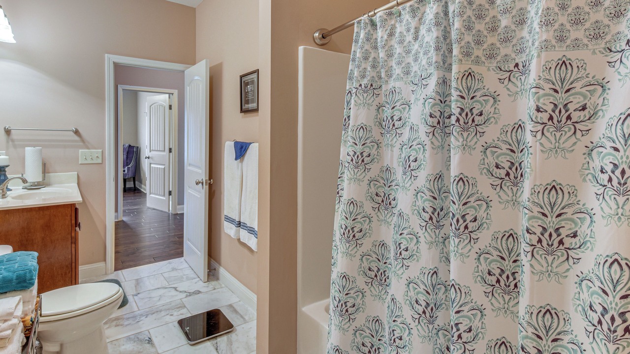 Photo of Bathroom in Martin
