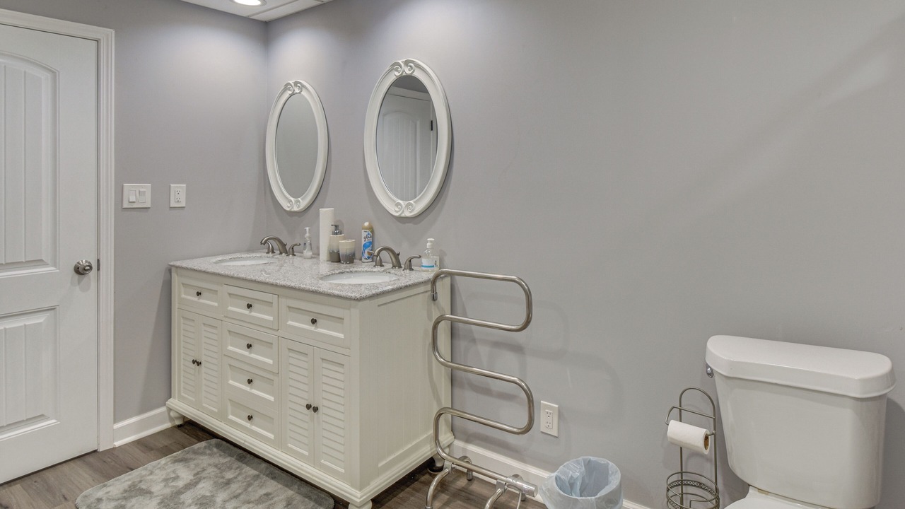 Photo of Bathroom in Martin