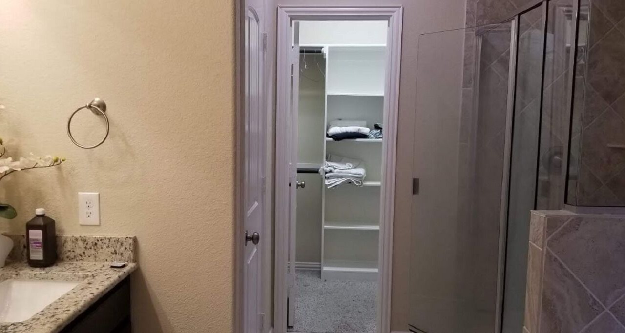 Photo of Bathroom in Spring