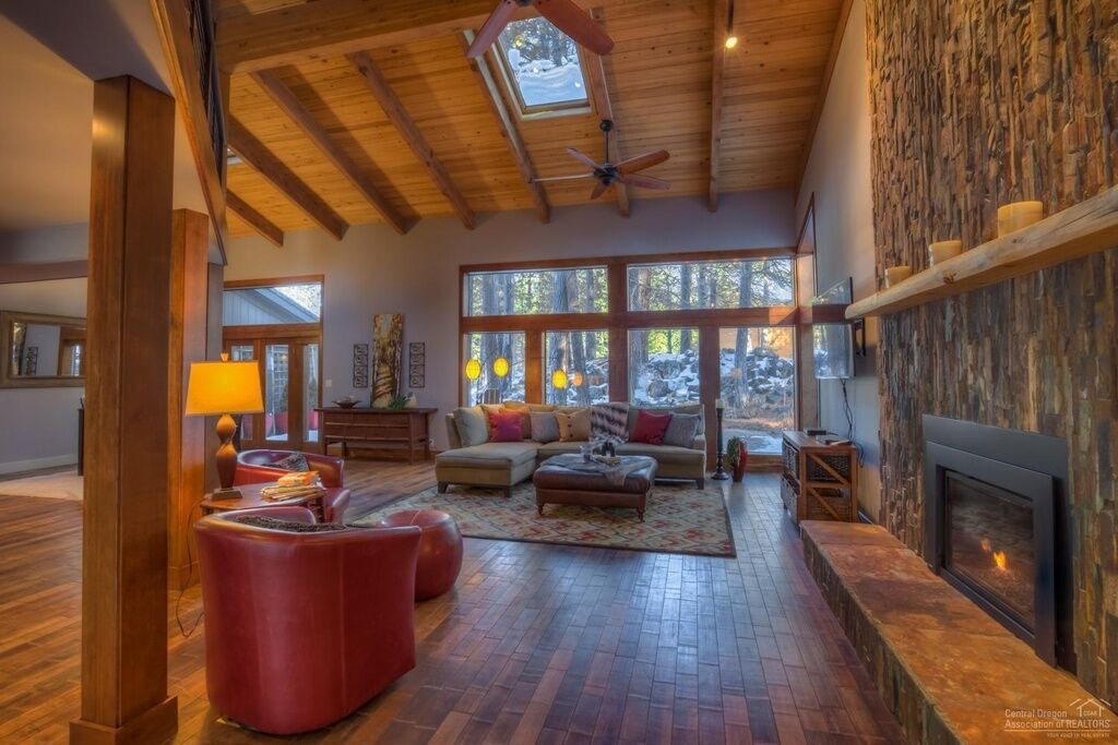Photo of Bedroom in Black Butte Ranch