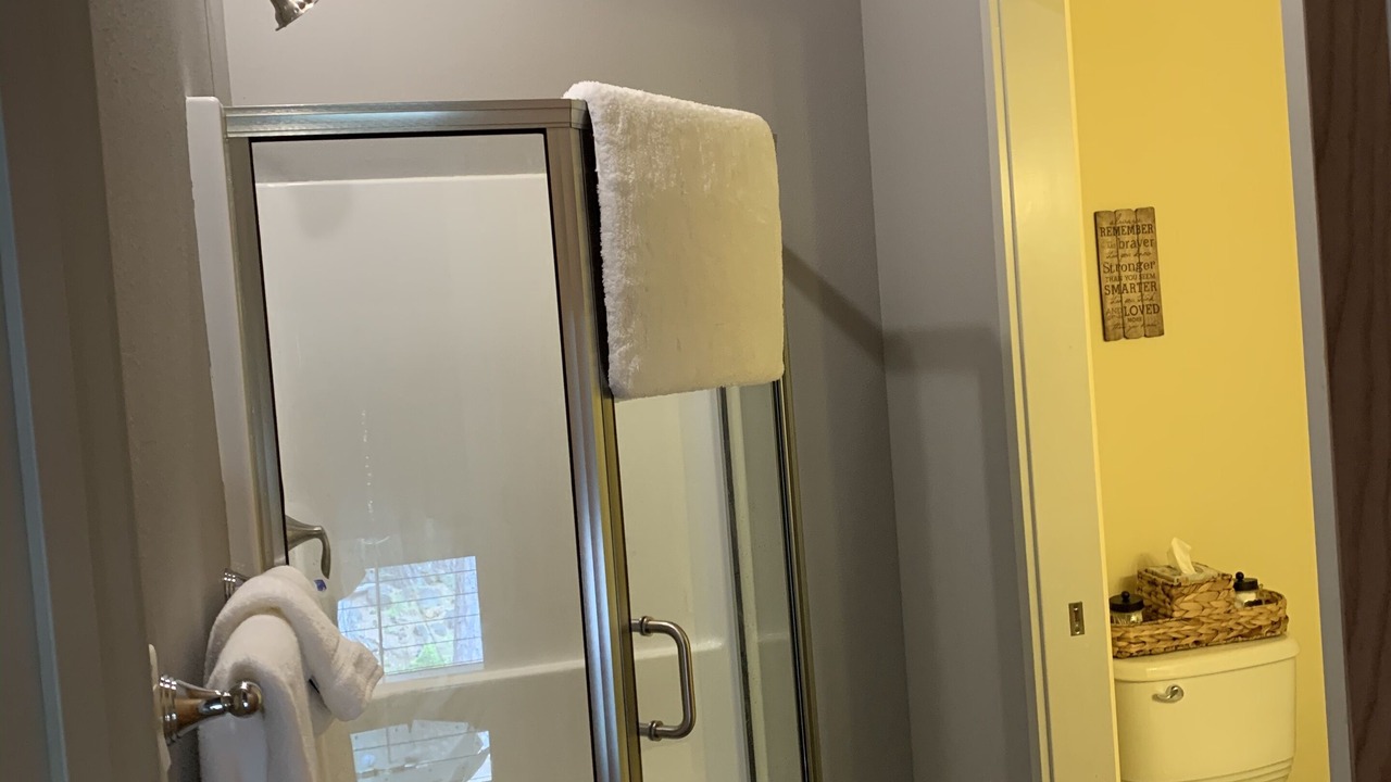 Photo of Bathroom in Black Butte Ranch