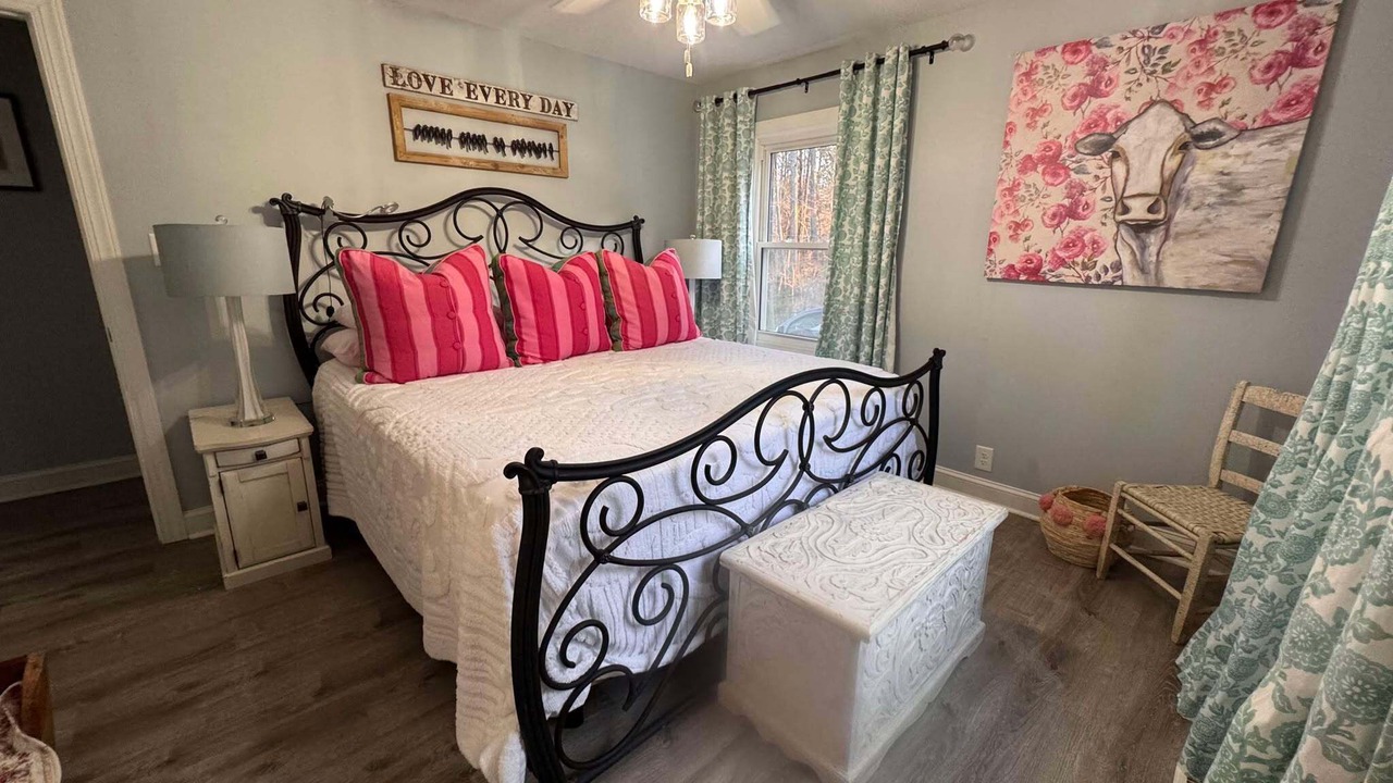 Photo of Bedroom in Wake Forest