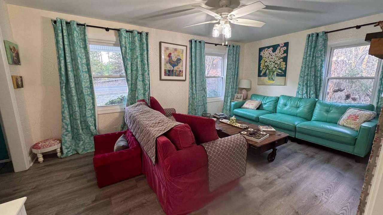 Photo of Livingroom in Wake Forest