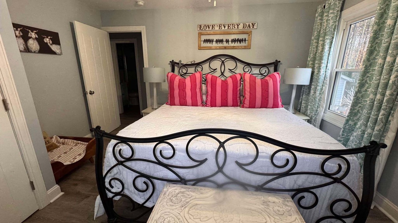 Photo of Bedroom in Wake Forest