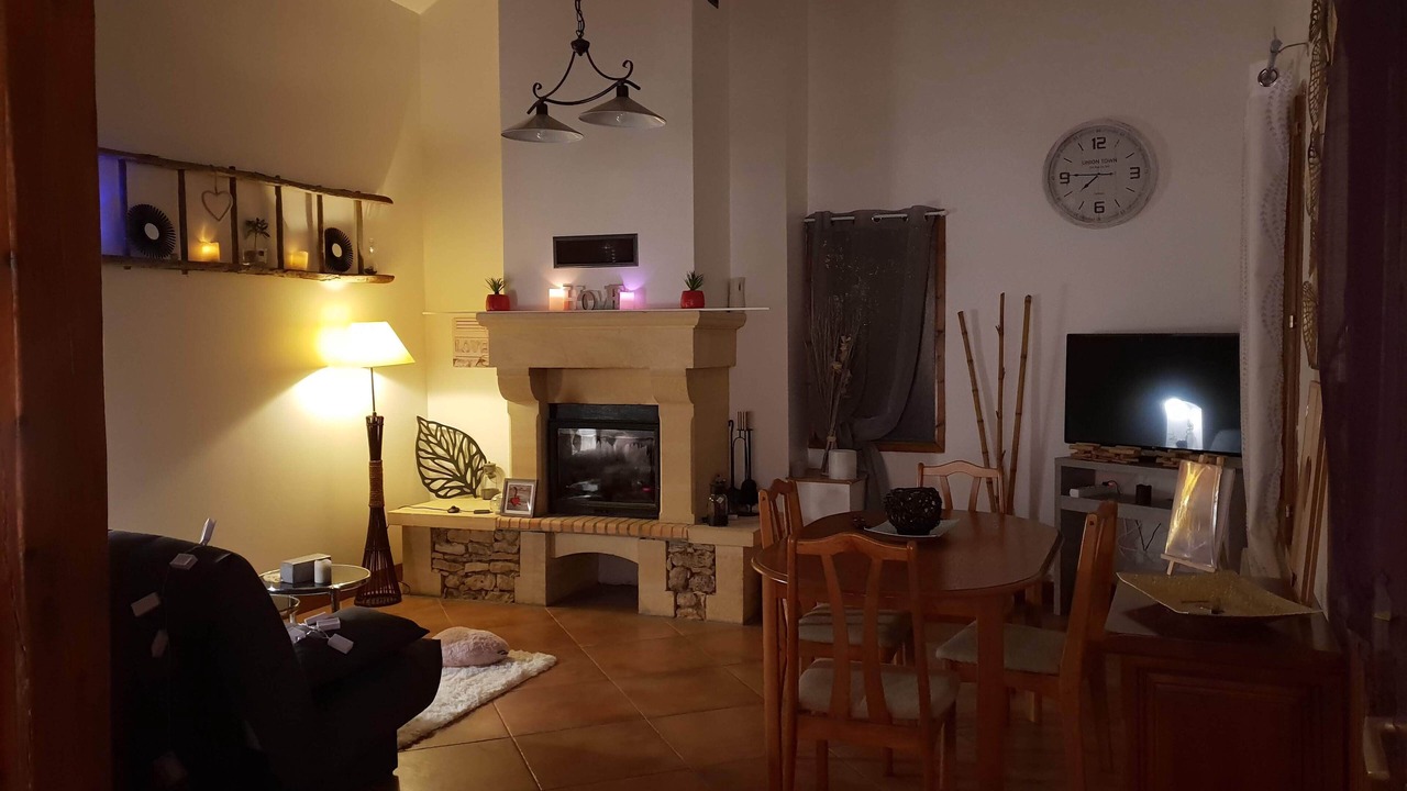 Photo of Livingroom in Bezenac