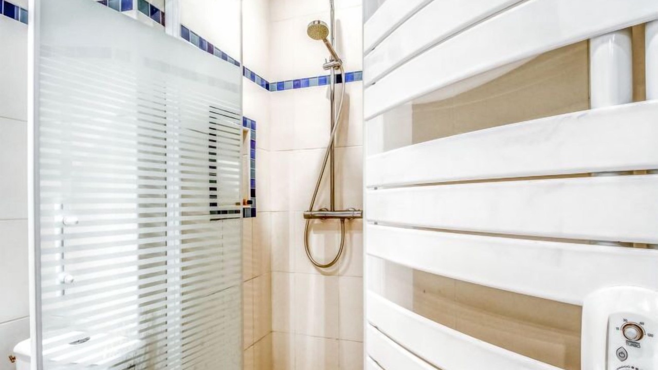 Photo of Bathroom in Intra Muros