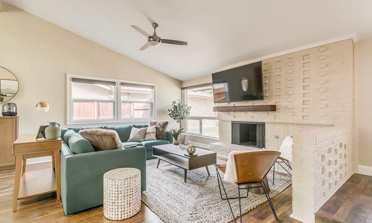 Photo of Livingroom in Northwest Dallas