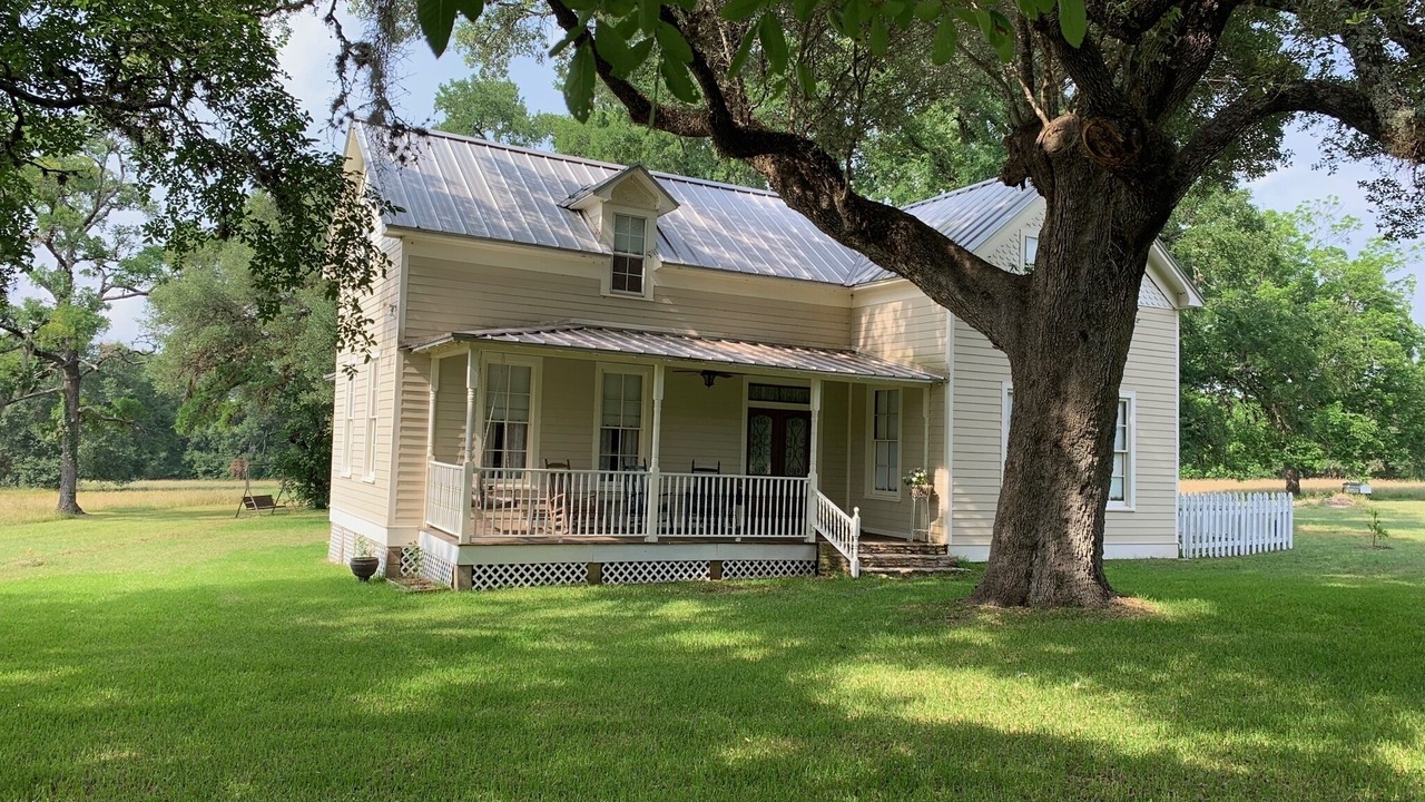 Photo of Outdoor in Round Top