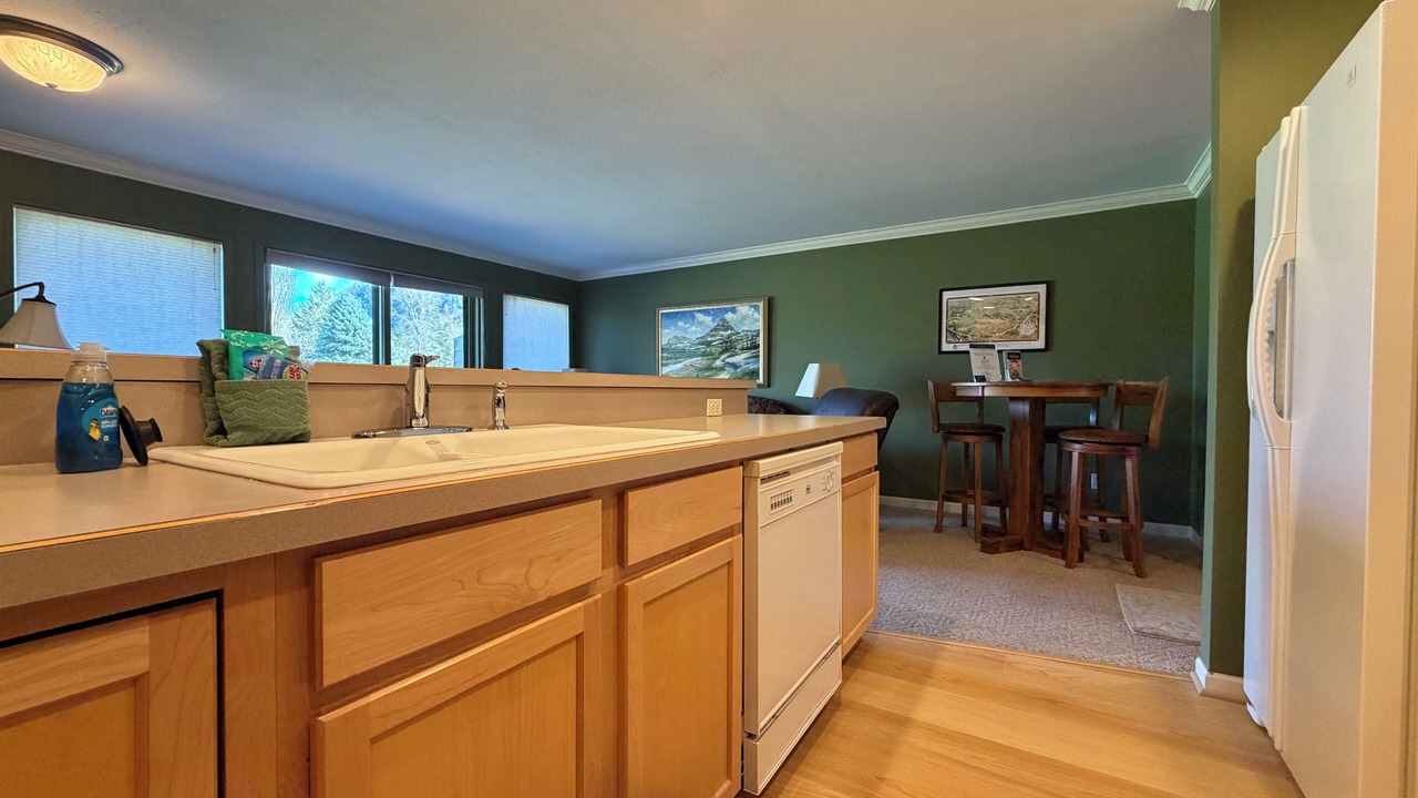 Photo of Kitchen in West Glacier