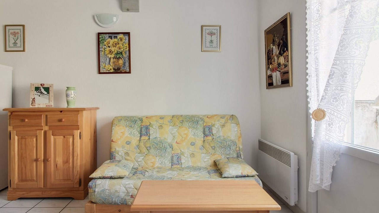 Photo of Livingroom in Esquieze-Sere