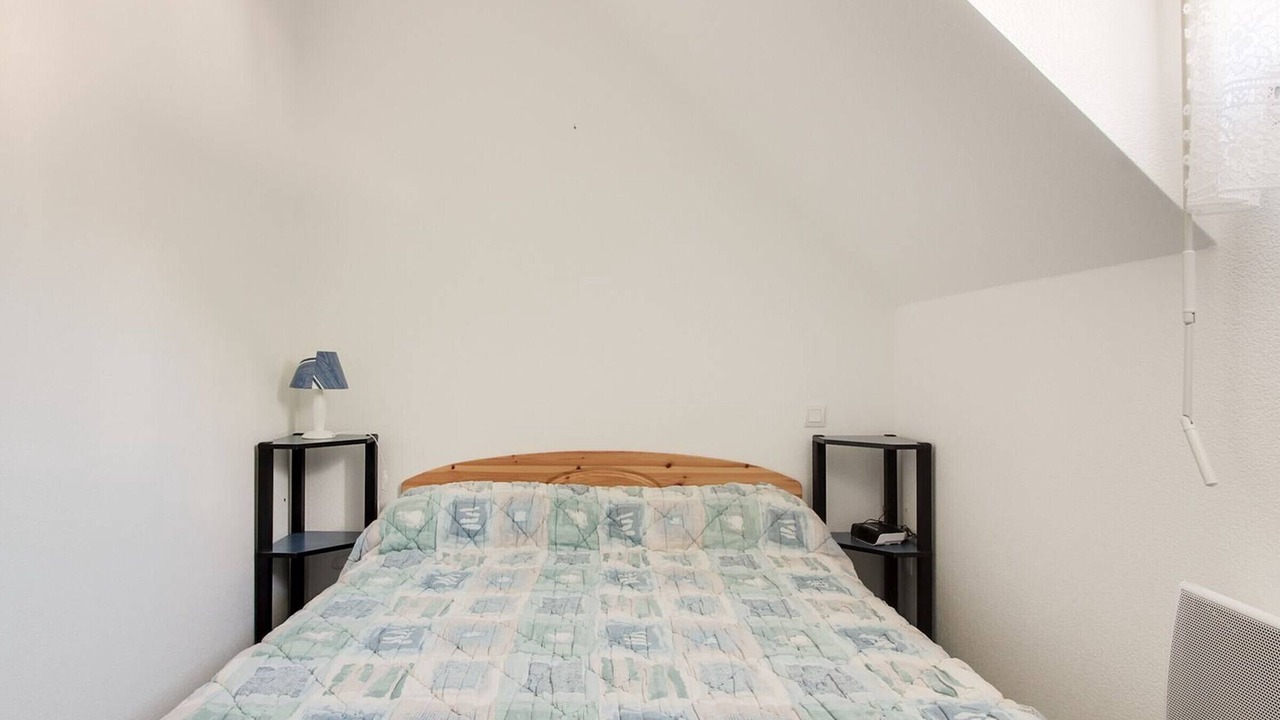 Photo of Bedroom in Esquieze-Sere
