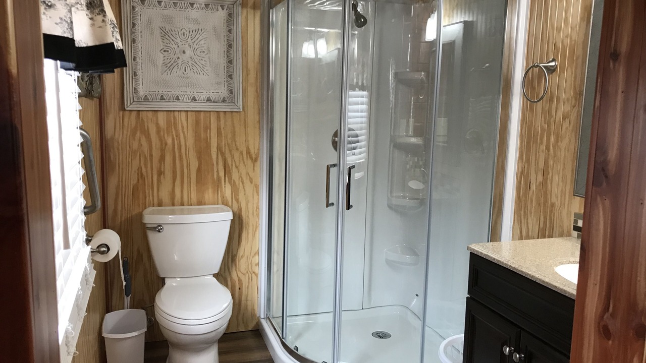 Photo of Bathroom in Hughes County