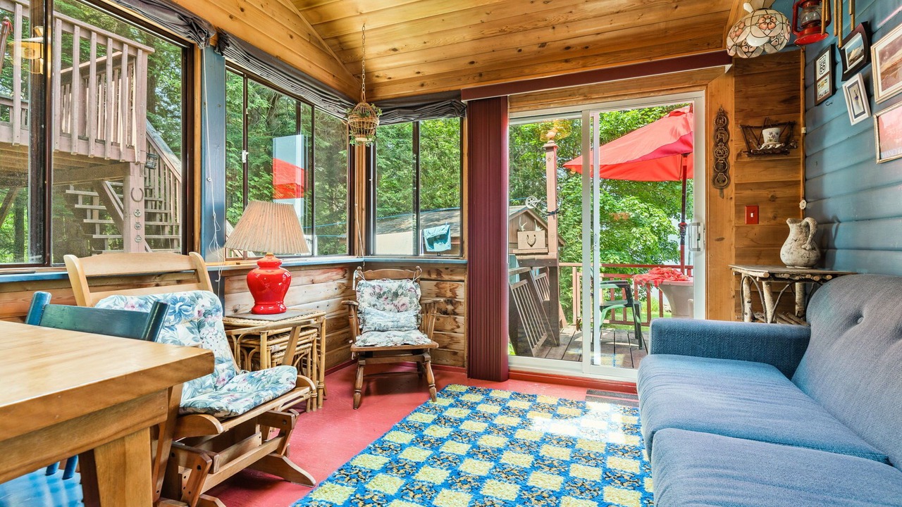 Photo of Livingroom in Minden Hills