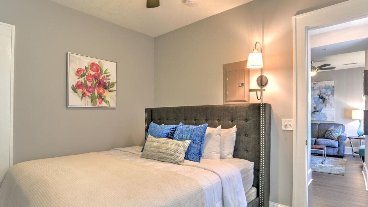 Photo of Bedroom in Asheville