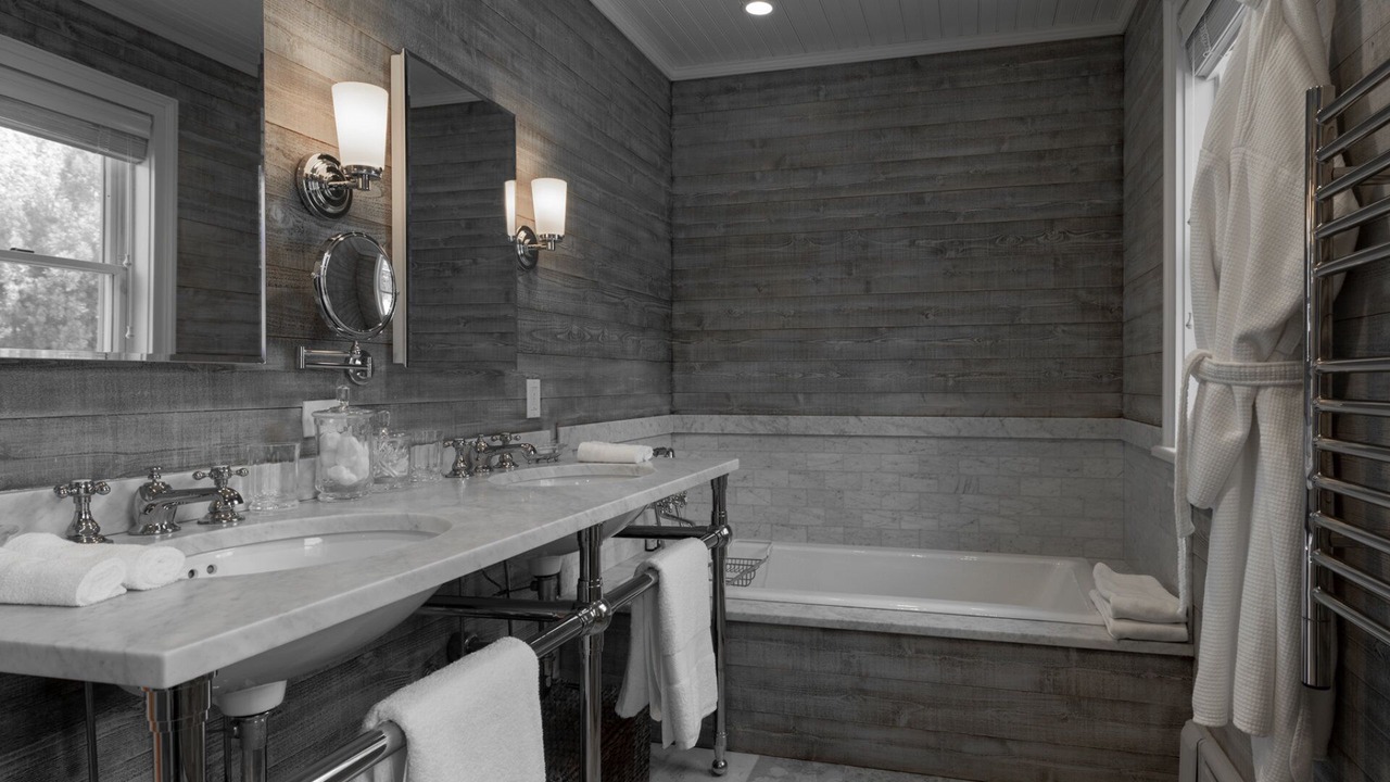 Photo of Bathroom in Sagaponack