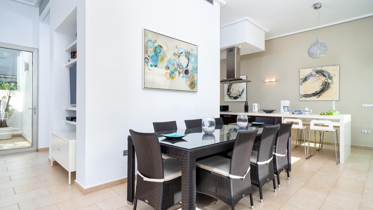 Photo of Bedroom in Panorama