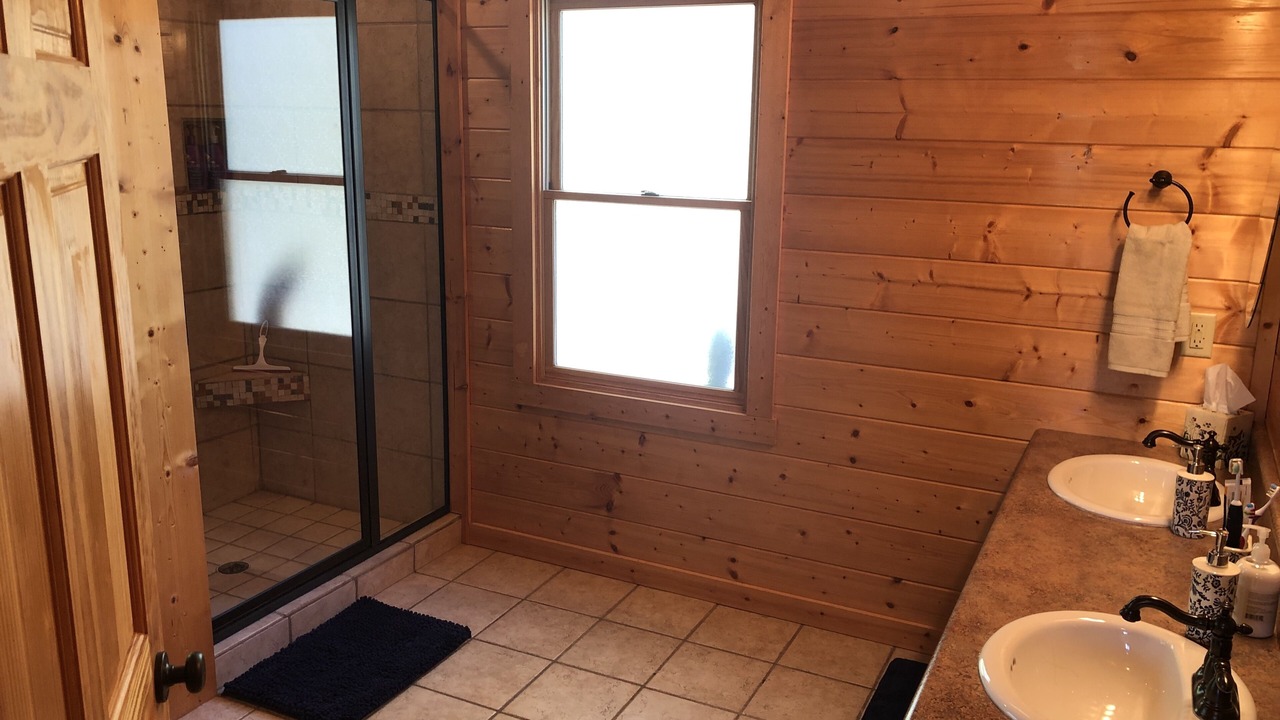 Photo of Bathroom in Blue Ridge