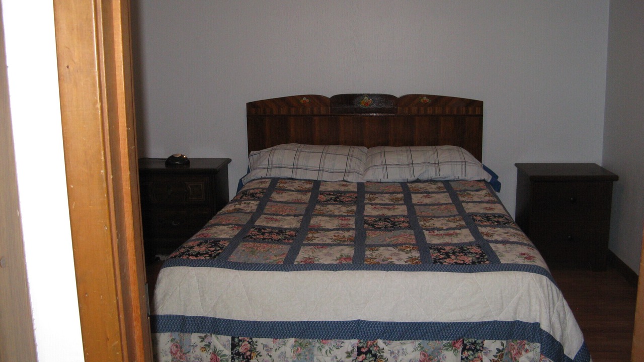 Photo of Bedroom in Hardy