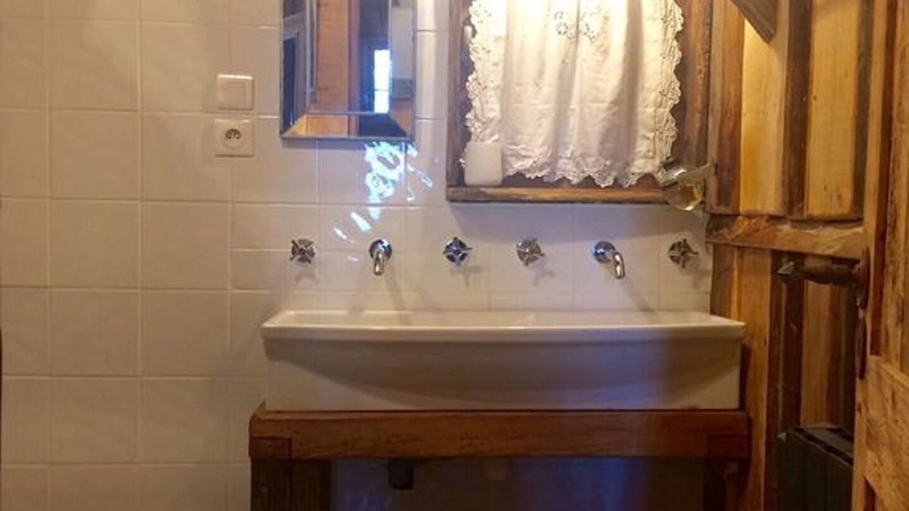 Photo of Bathroom in Trevignin