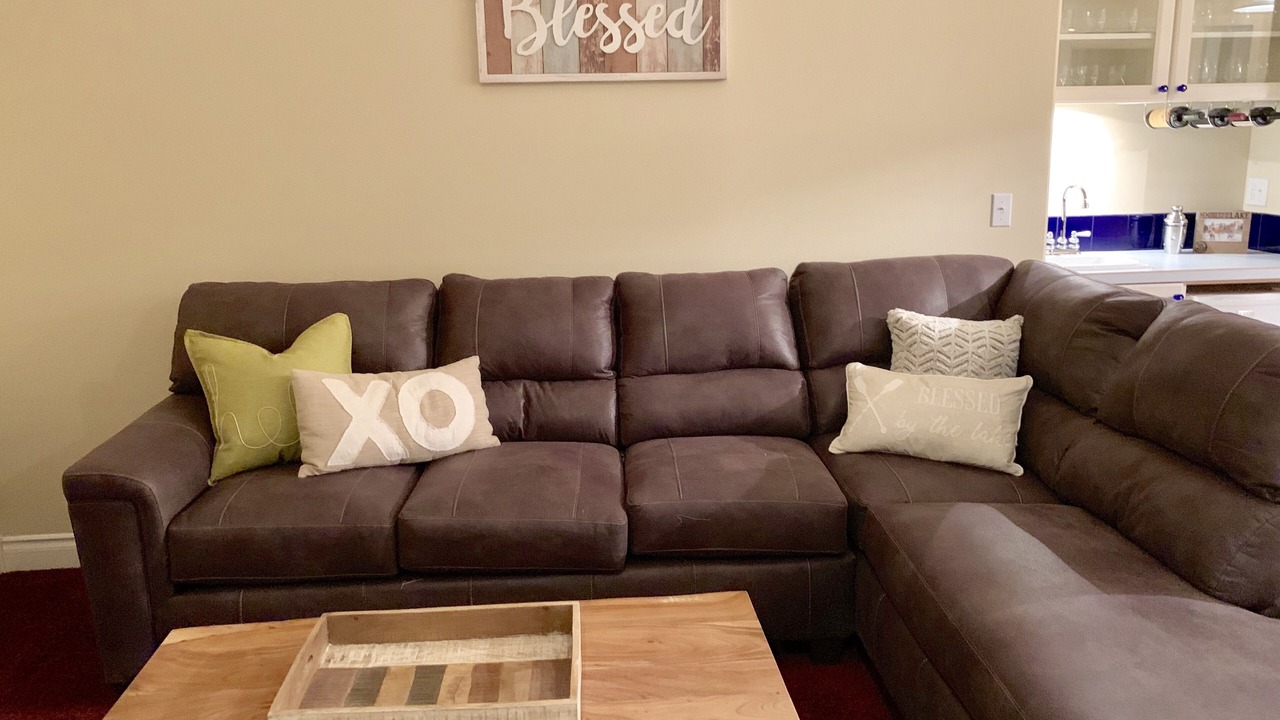 Photo of Livingroom in Loon Lake