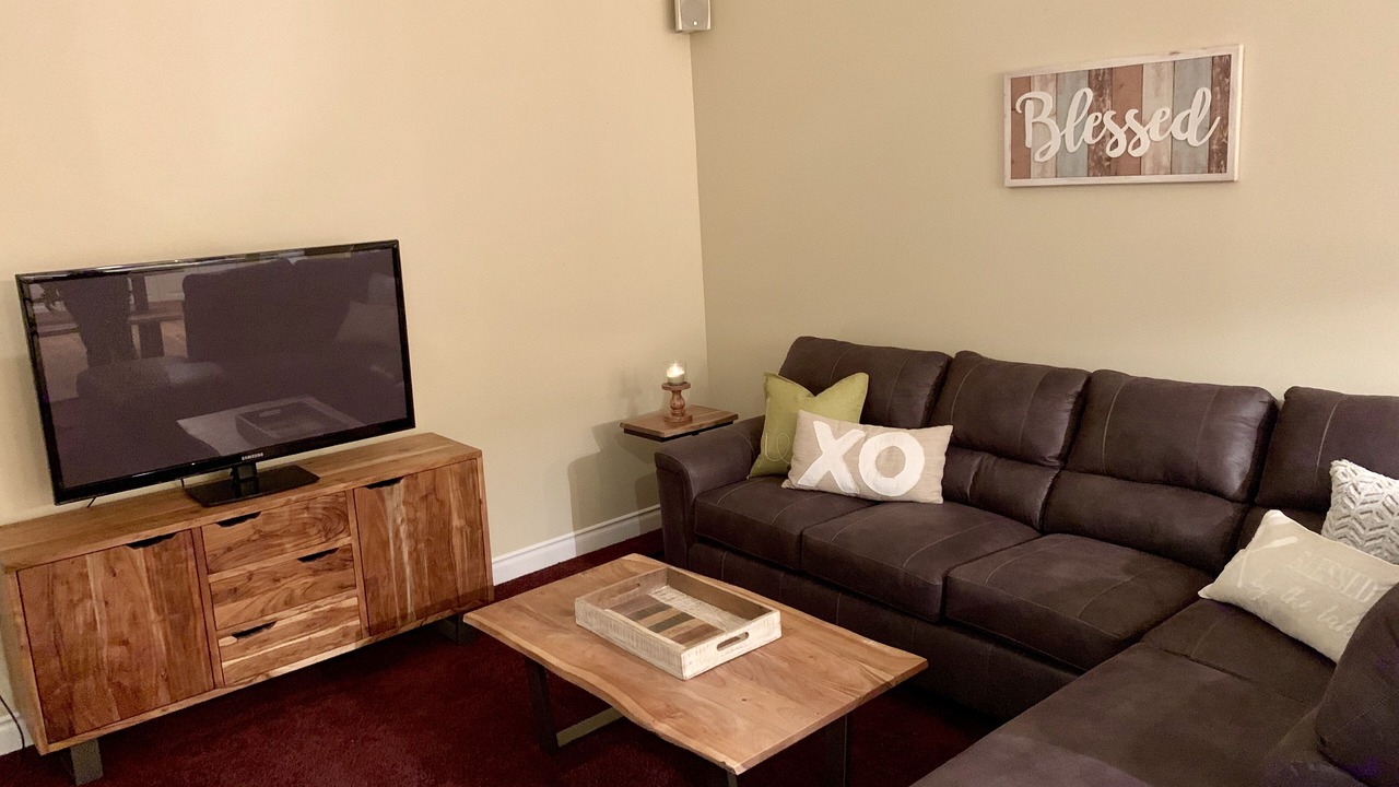 Photo of Livingroom in Loon Lake