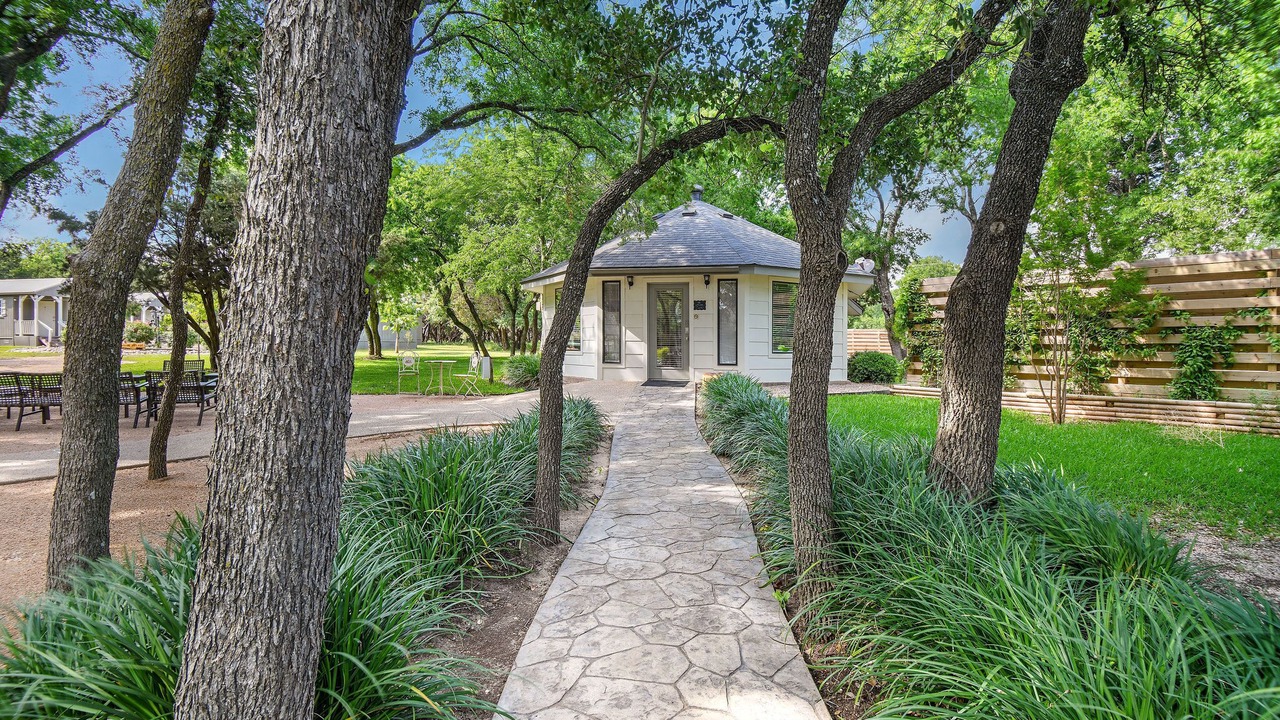 Photo of Outdoor in Crawford