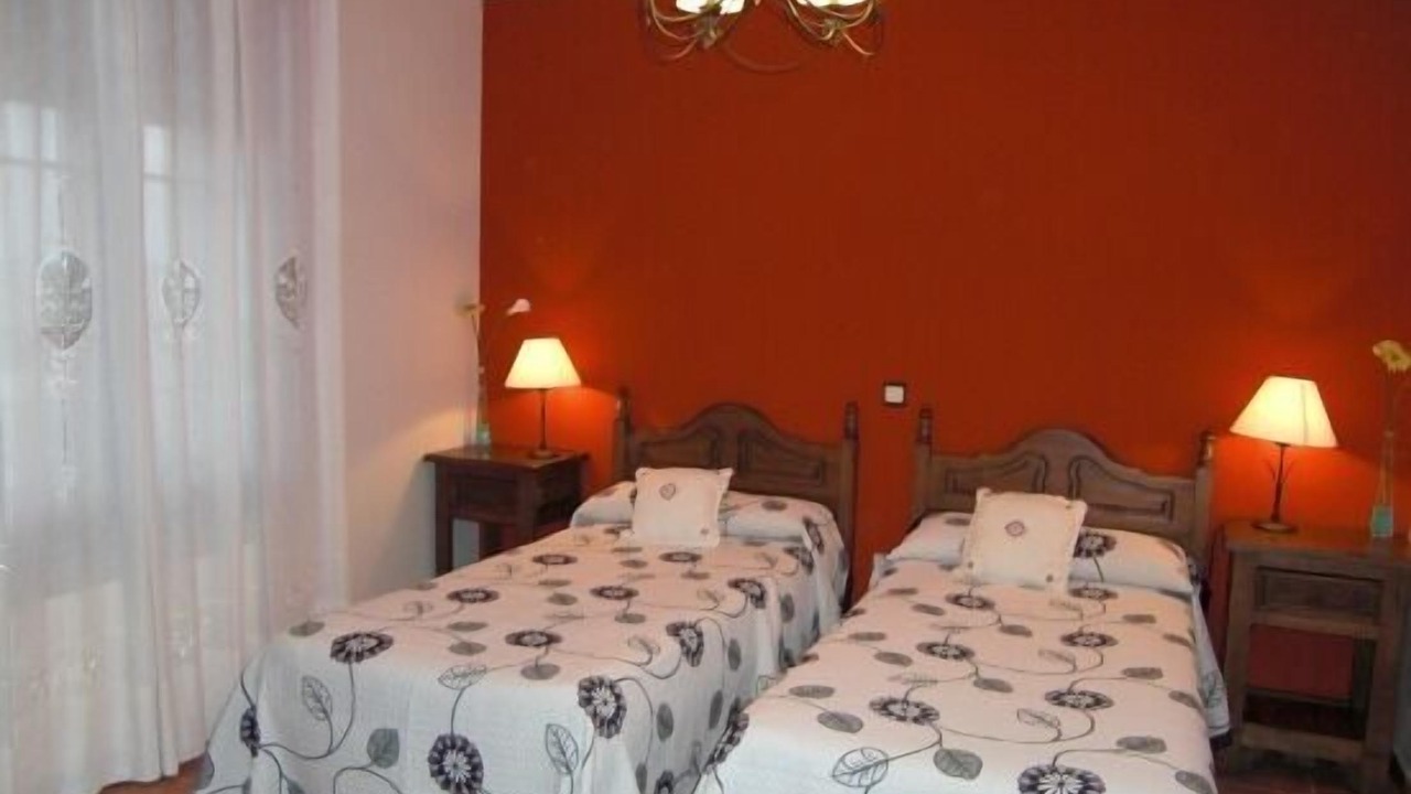 Photo of Bedroom in San Miguel de Bernuy