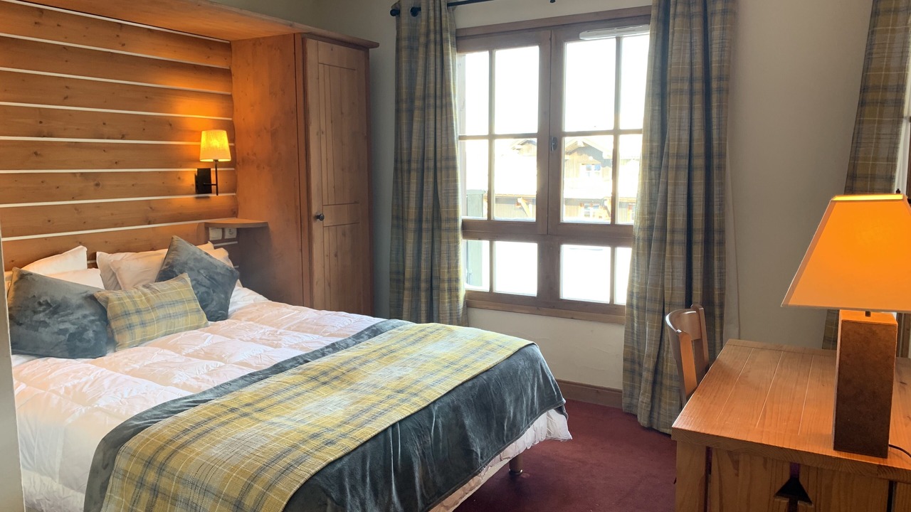 Photo of Others in Arc-1950