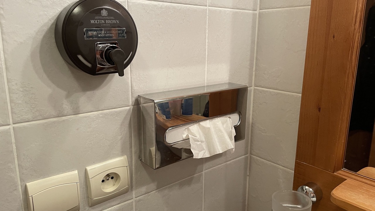 Photo of Others in Arc-1950