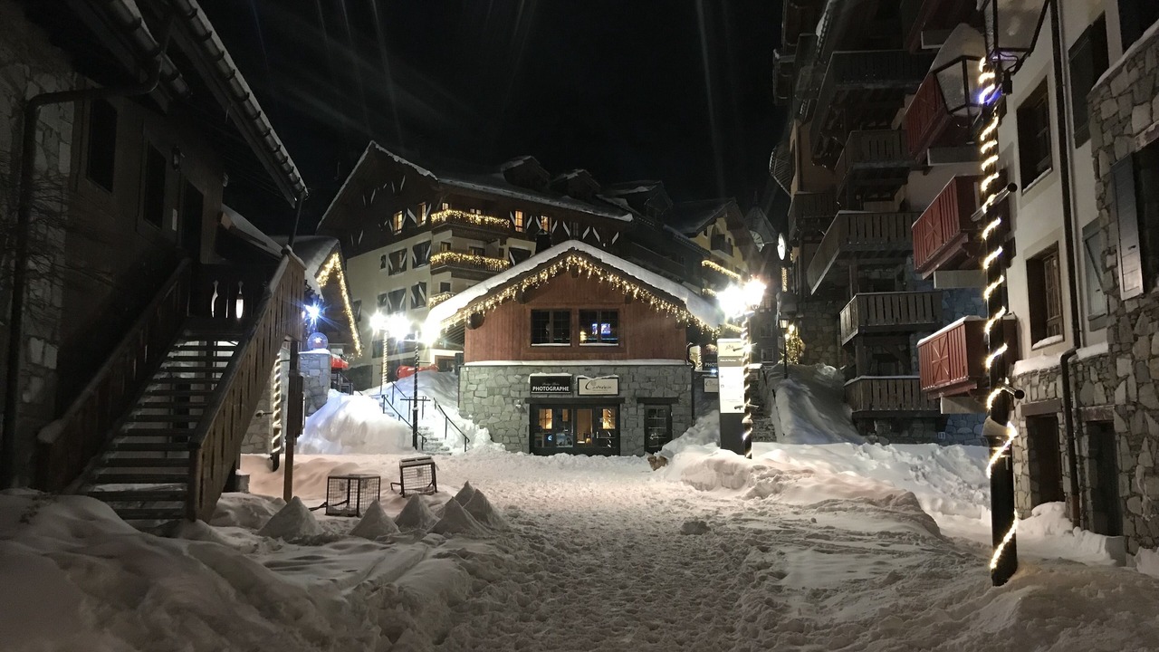 Photo of Others in Arc-1950