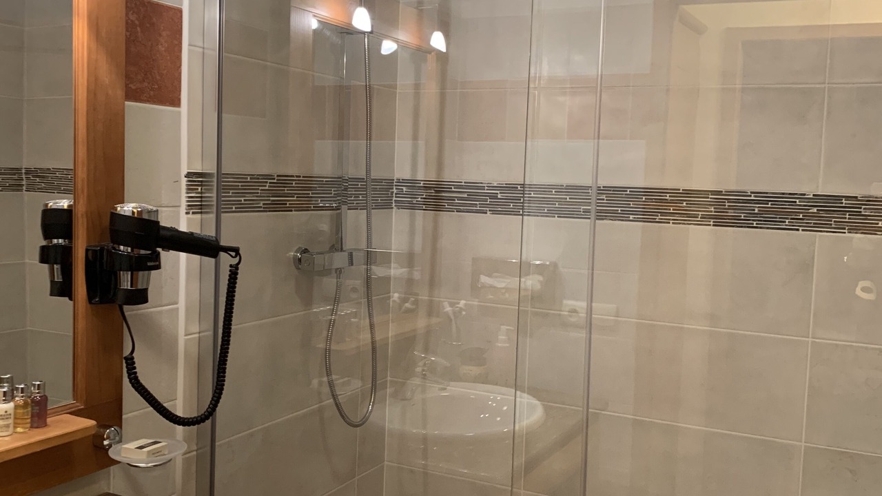 Photo of Others in Arc-1950