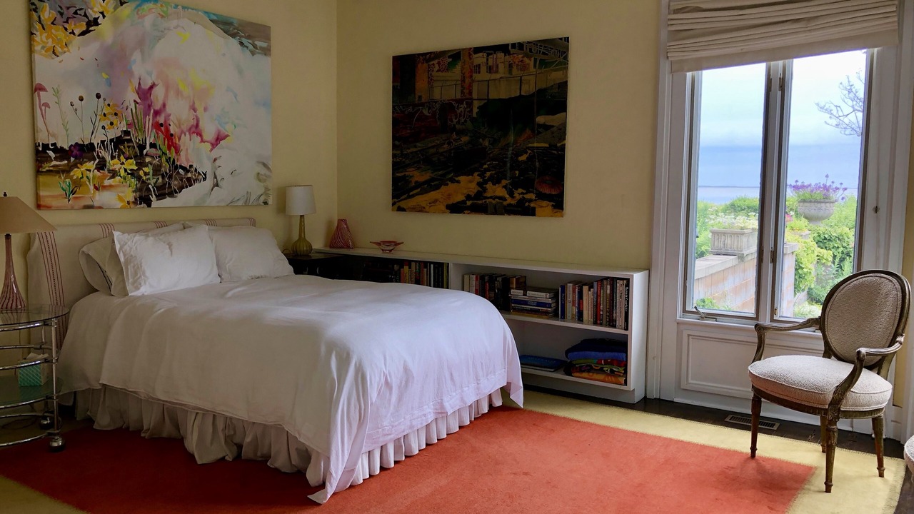 Photo of Bedroom in Bellport