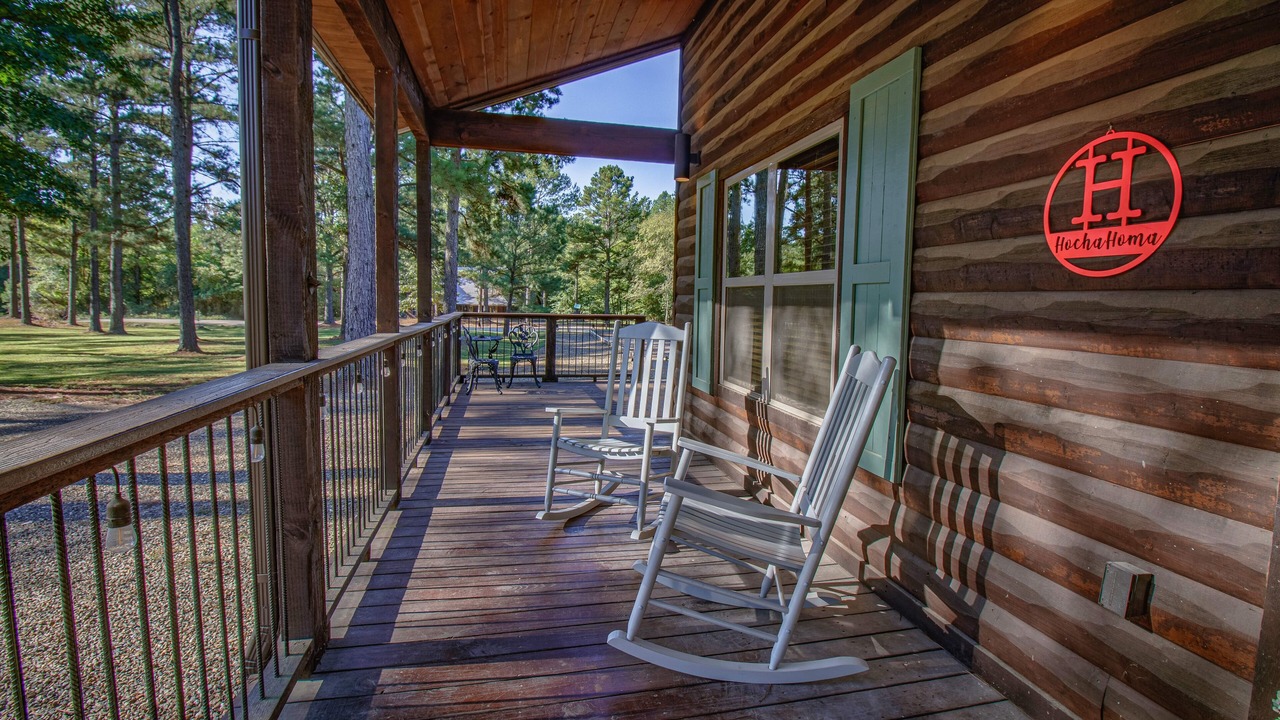 Photo of Patio Balcony in Broken Bow