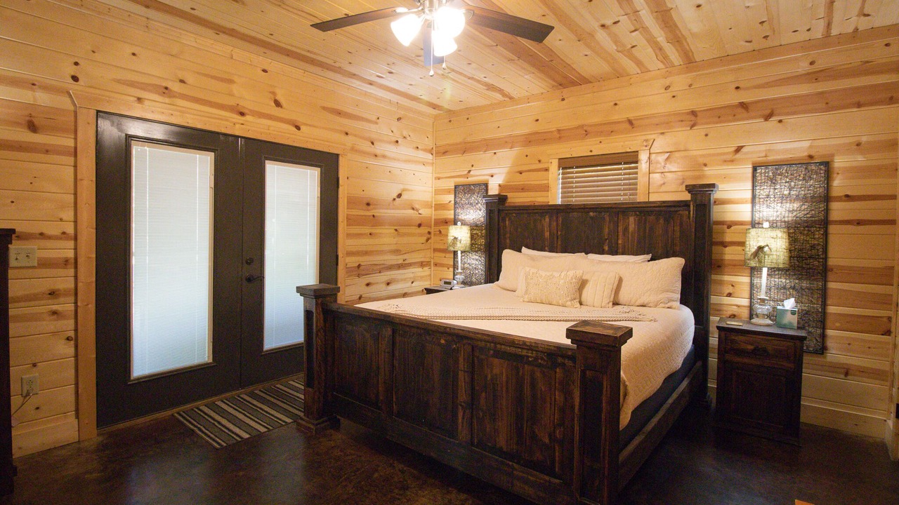 Photo of Bedroom in Broken Bow