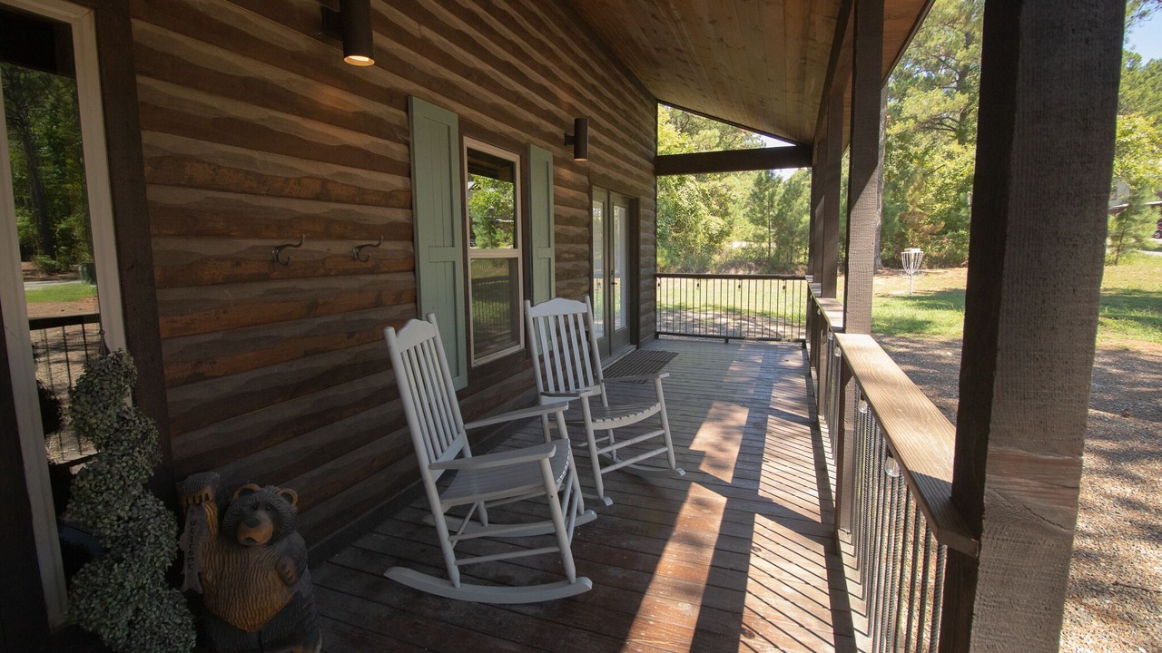 Photo of Patio Balcony in Broken Bow