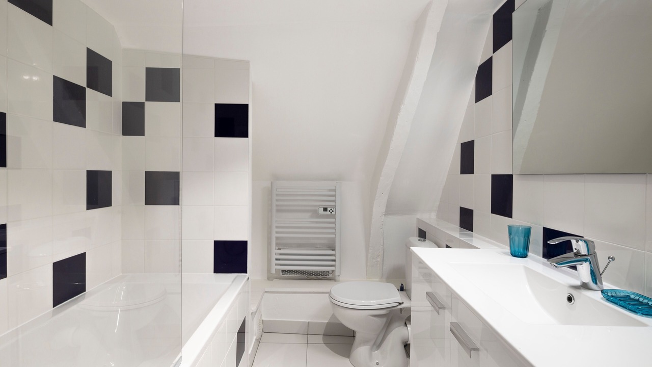 Photo of Bathroom in La Marne