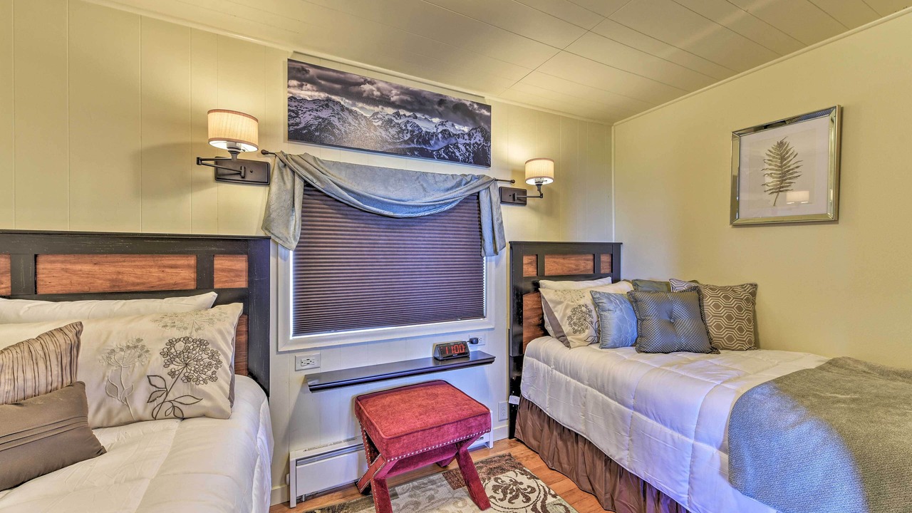 Photo of Bedroom in Port Angeles