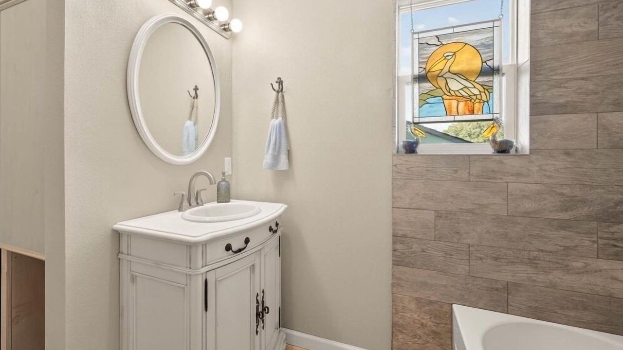 Photo of Bathroom in Galveston