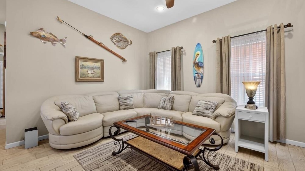 Photo of Livingroom in Galveston