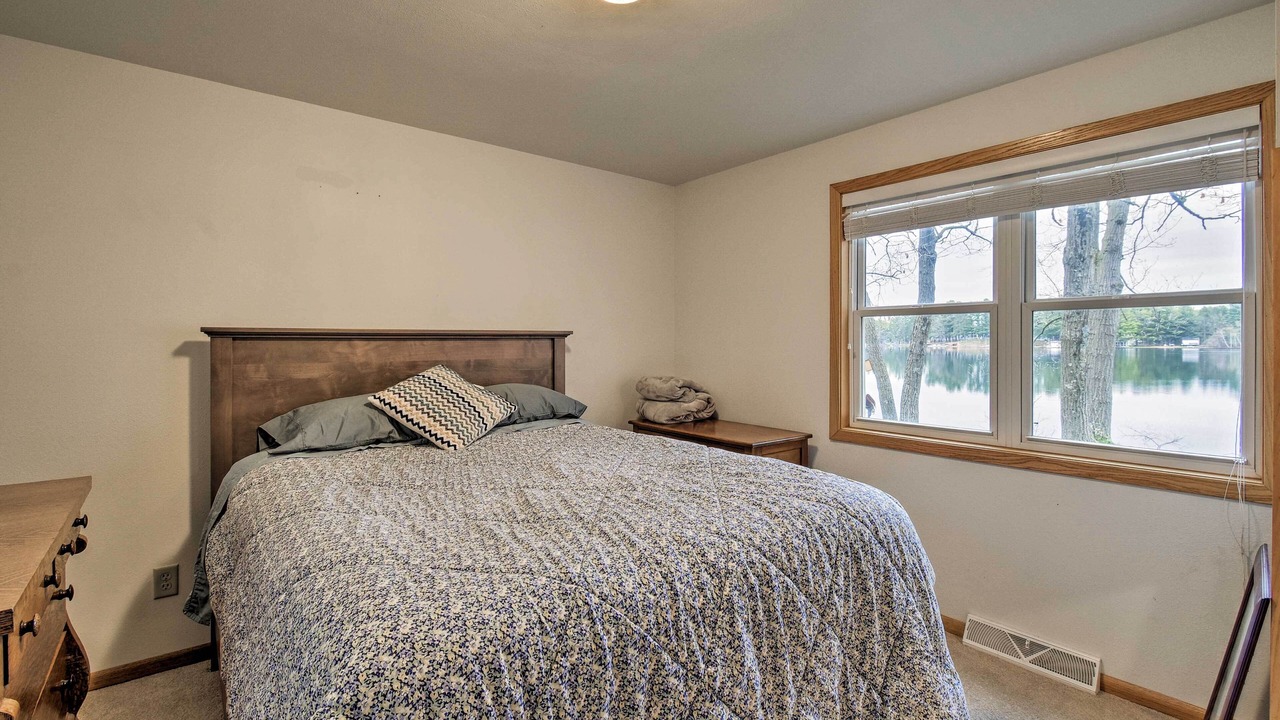 Photo of Bedroom in Wautoma