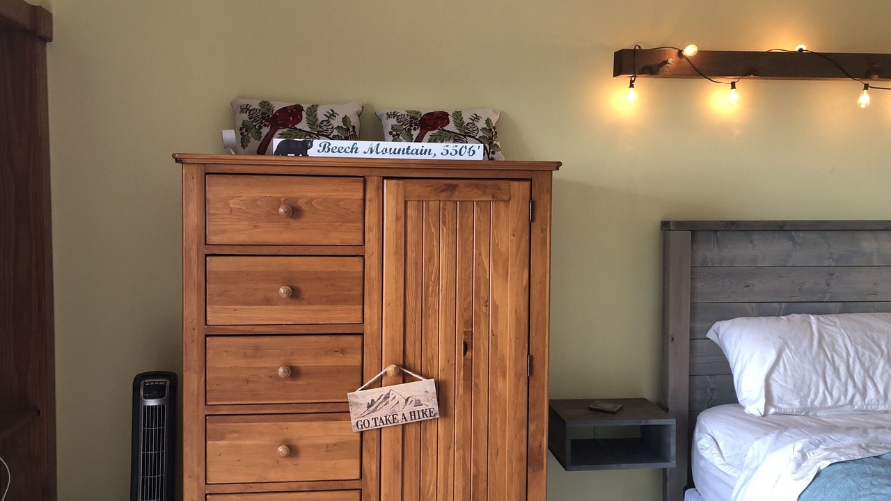 Photo of Bedroom in Beech Mountain