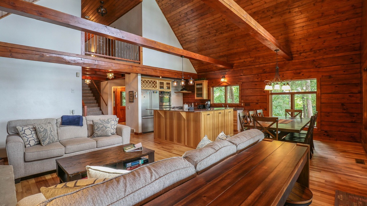 Photo of Livingroom in King