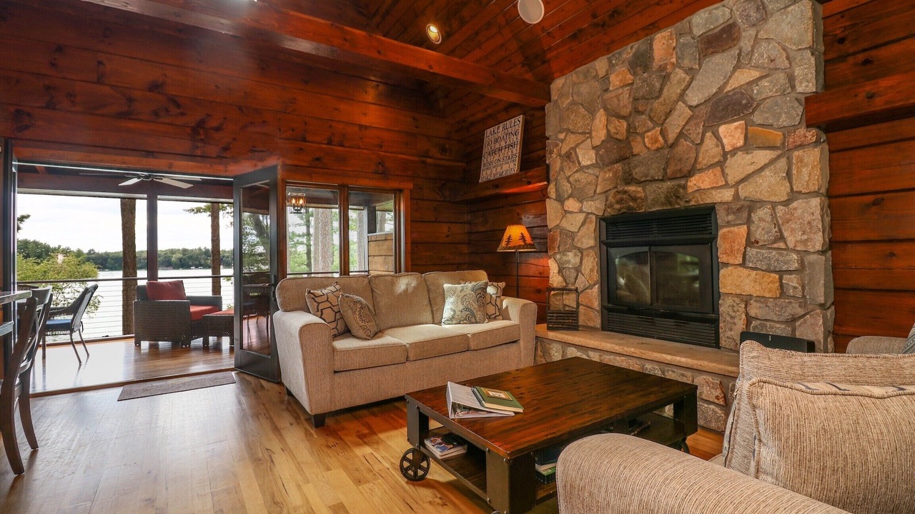 Photo of Livingroom in King
