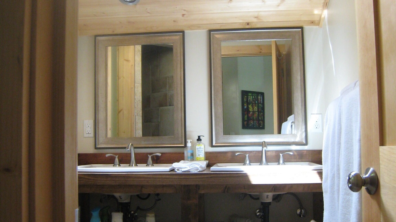 Photo of Bathroom in Grants Pass