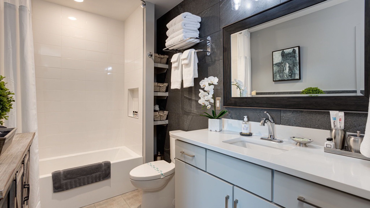 Photo of Bathroom in Hadley - Washington