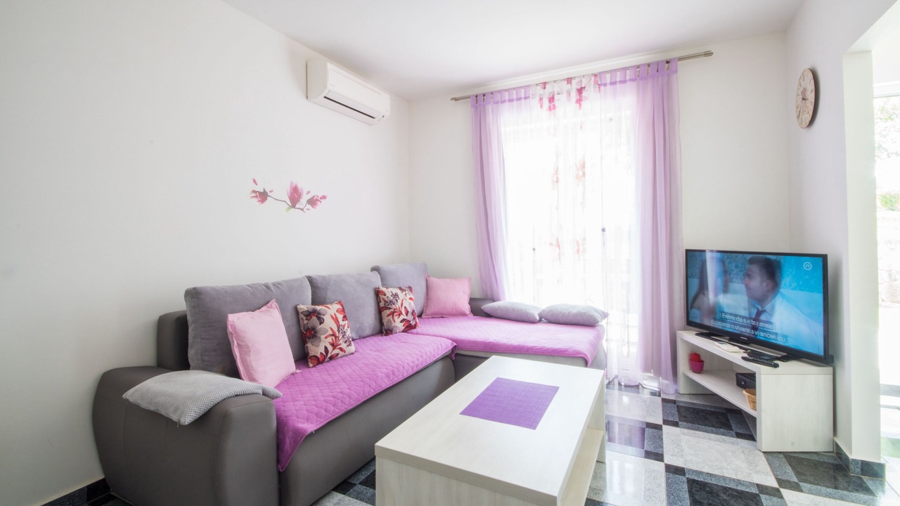 Photo of Livingroom in Ripenda Verbanci