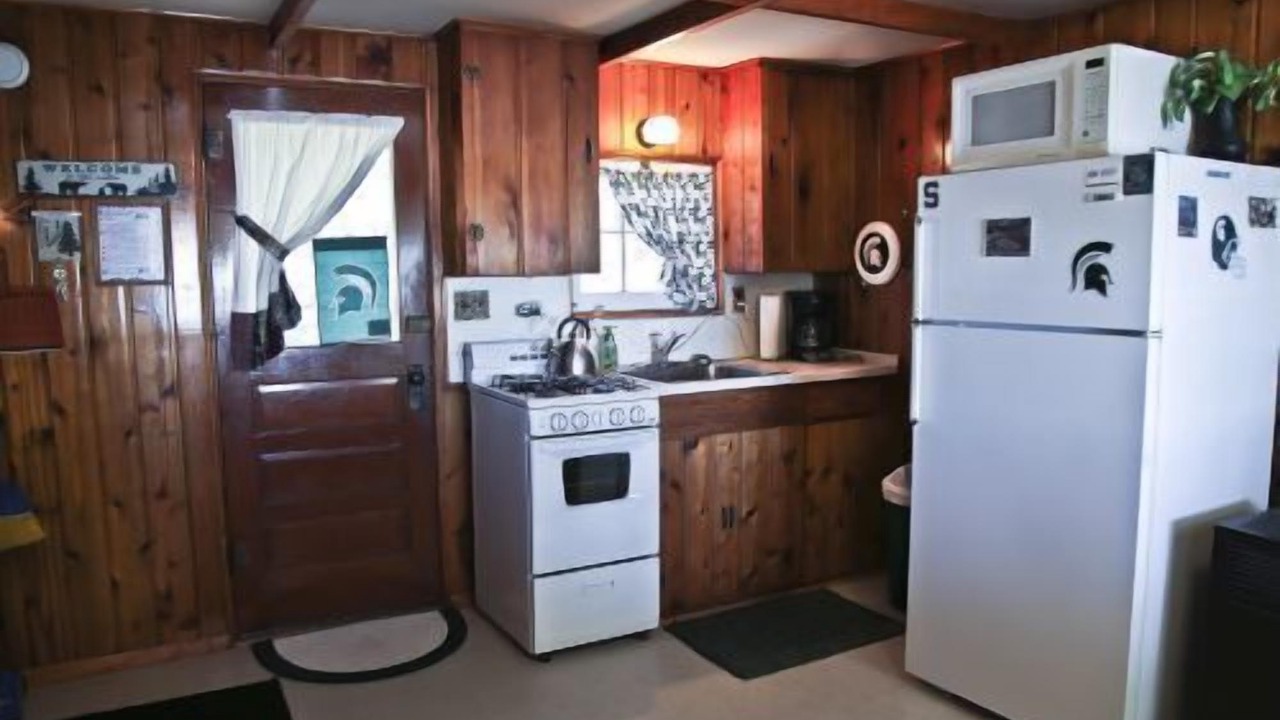 Photo of Bedroom in Carp Lake